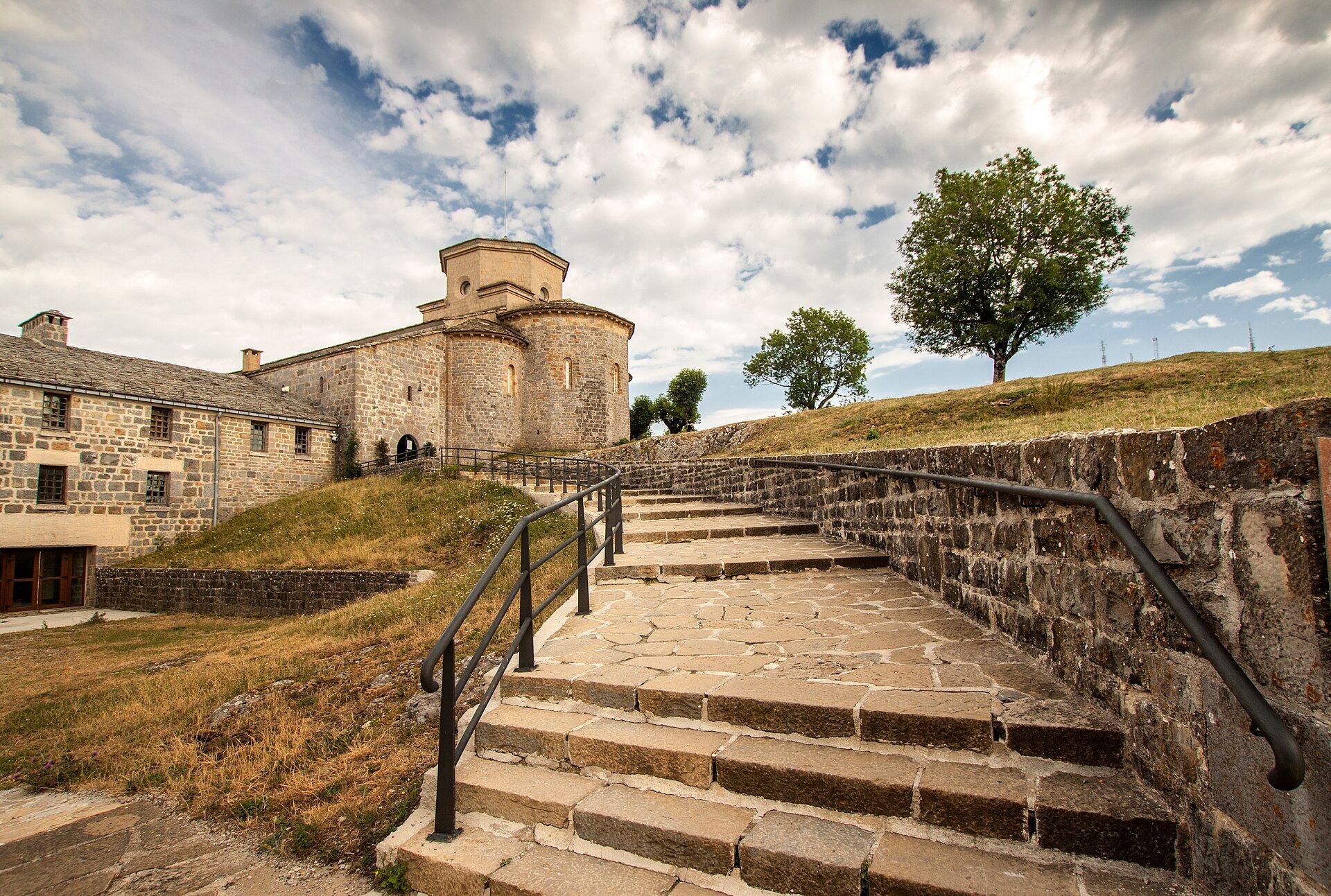 Sierra de Aralar y Navarra fronteriza