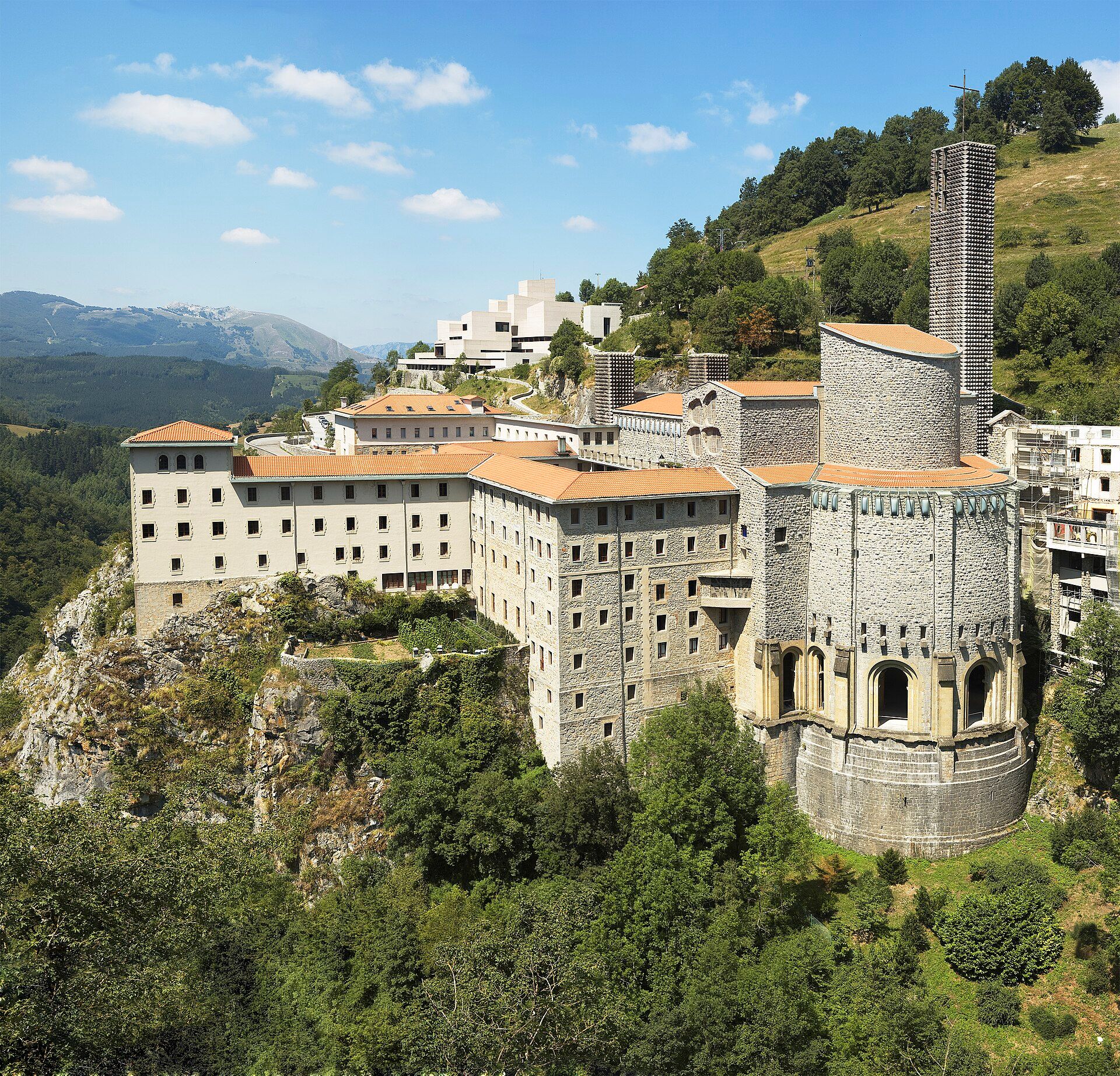 Oñati, Arantzazu y el corazón de Gipuzkoa