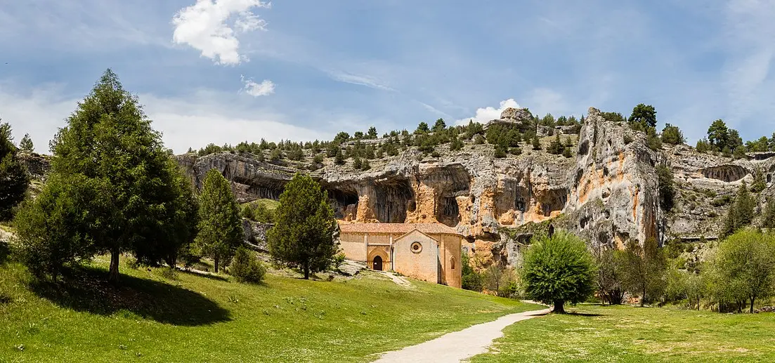 Cañón del Río Lobos y la Soria mágica