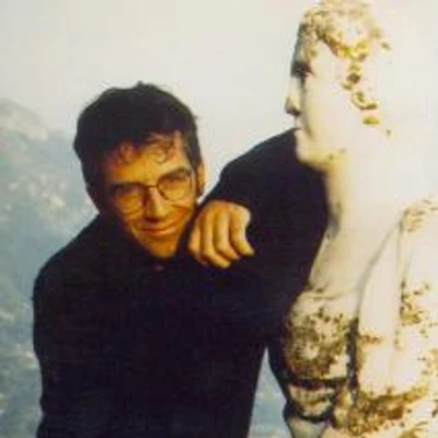 Harry Thompson, autor