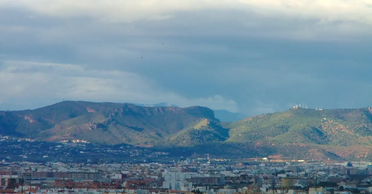 Routes à travers les pinèdes de la Sierra Calderona, de Bétera à Segorbe