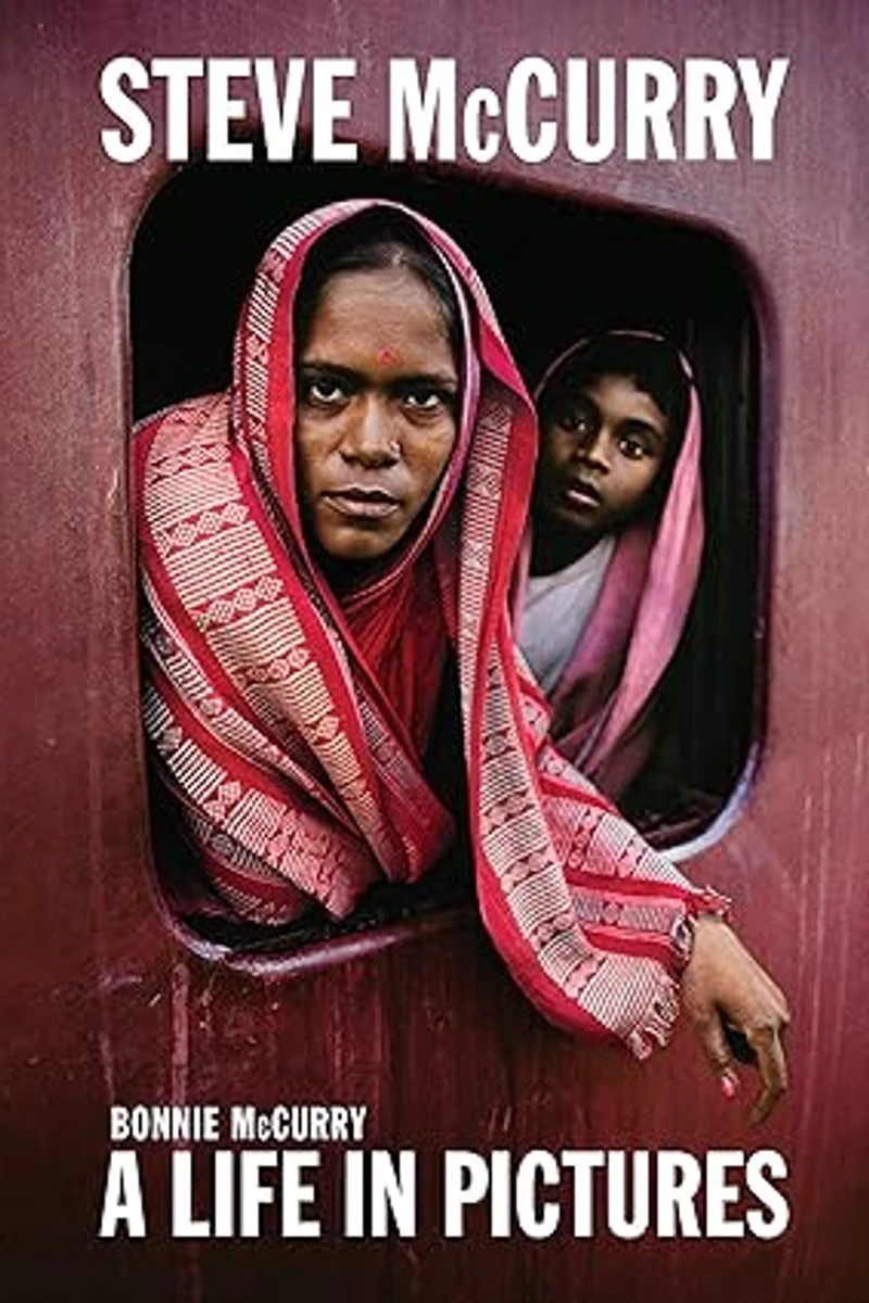 Portada de Steve McCurry: a life in pictures
