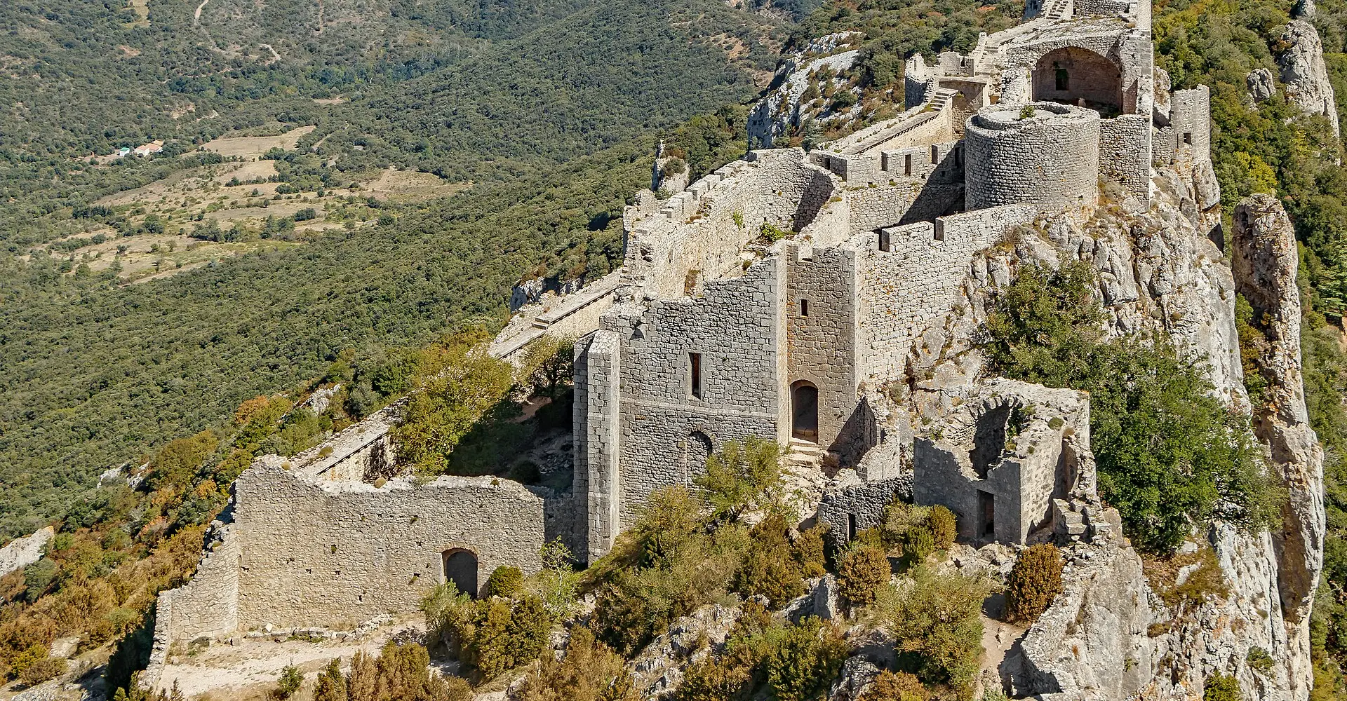 chateaux-cathares-peyrepertuse-queribus
