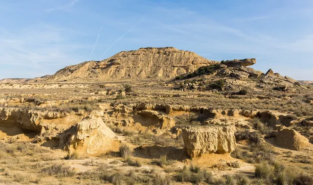 Bardenas Reales : paysage semi-désertique