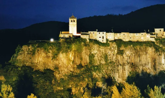 Garrotxa volcanique : Olot et Santa Pau