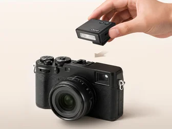 Godox iM10 mini flash, a small square white on-camera flash unit shown next to its specification callouts