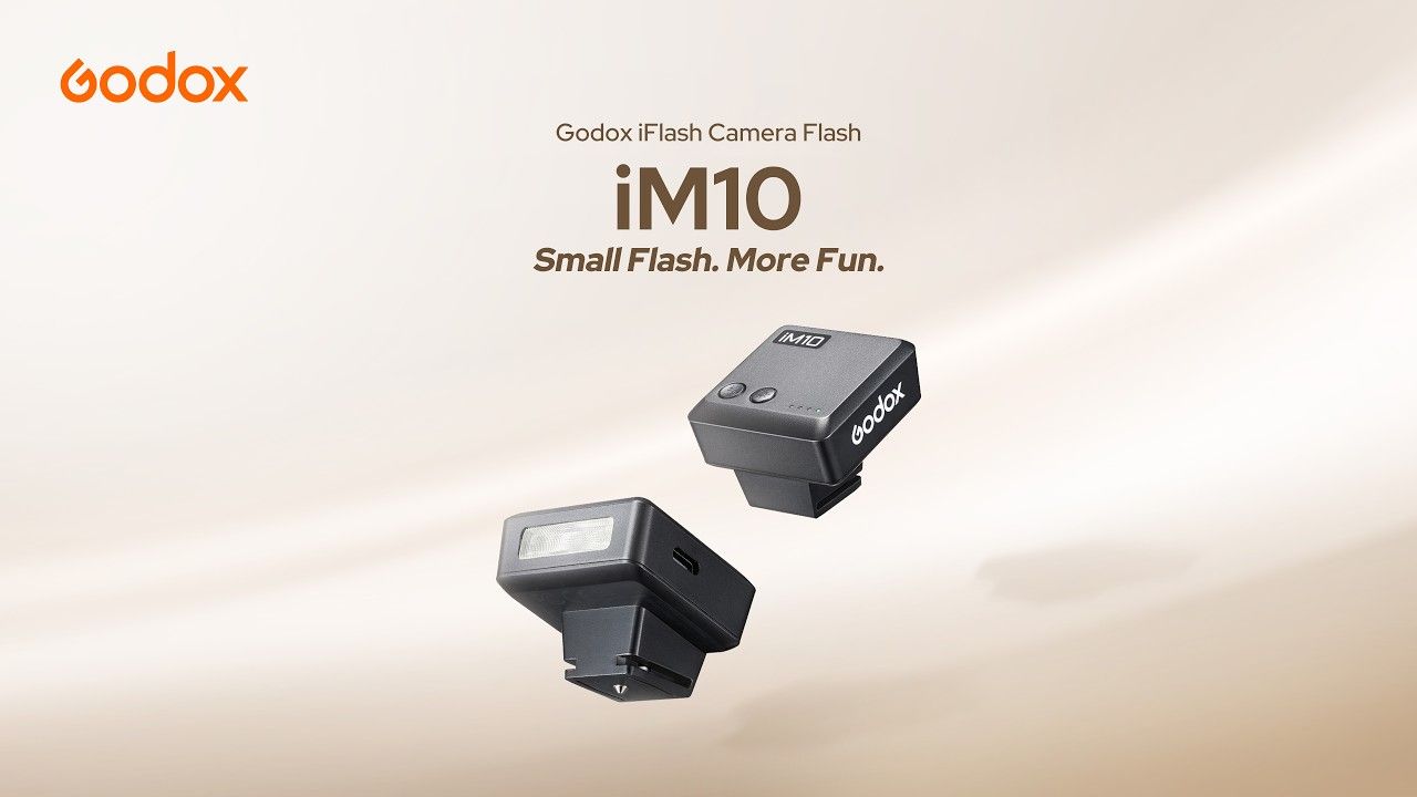 Godox iM10 mini flash product shot from the manufacturer video
