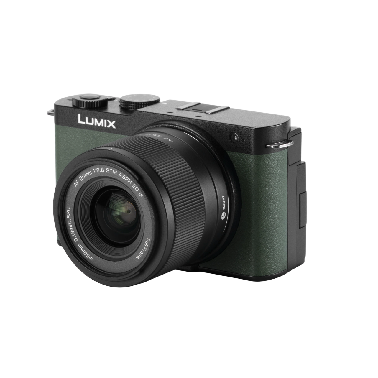 Viltrox AF 20mm F2.8 Air lens on L-Mount body