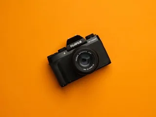 Fujifilm Hints at More Pancake Lenses Coming