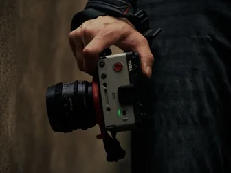 Kinefinity Vista 维塔 — full-frame 6K personal cinema camera, 610g