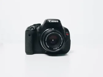 Camera Rumors Report March 2026: Leica Price Increase, Canon Compact Comeback