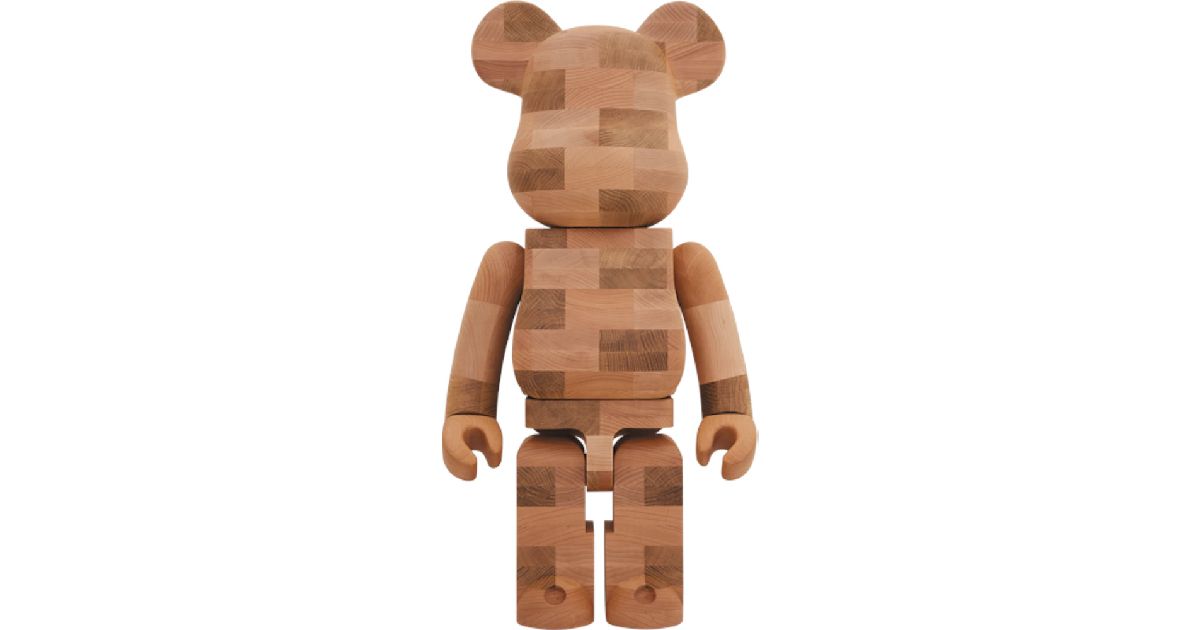 A wood tile pattern Bearbrick.