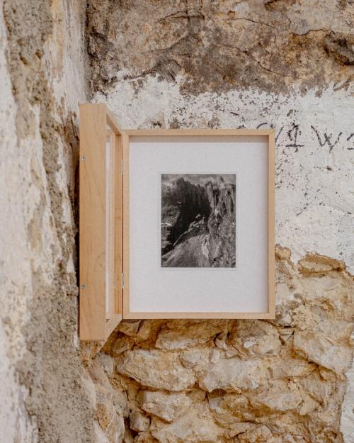 Mellom fjellene og himmelen/Tra le montagne e il cielo