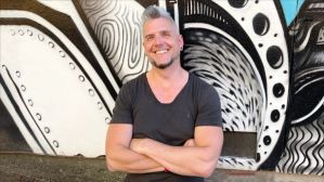 Jonathan Horton celebrates his Twentieth Pagliacci Anniversary this year. 