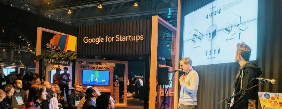 Knut and Bjørge presenting at Google for Startups at Slush'18