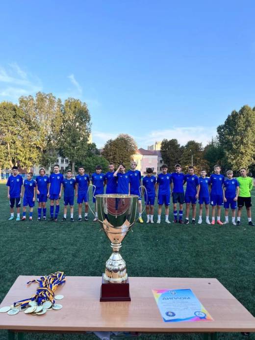 ДЮФК Столичний