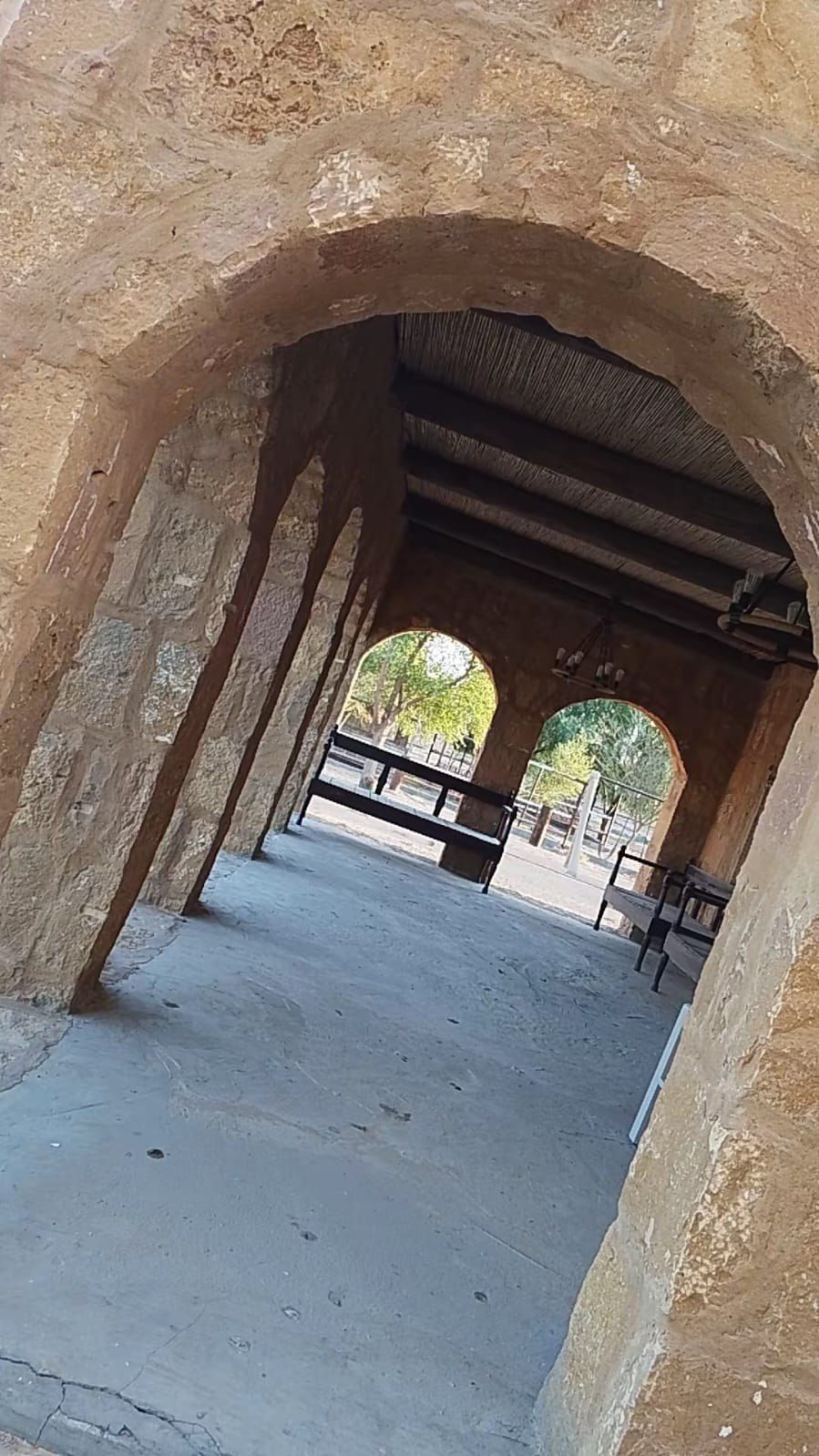 حجر طبيعي - 1