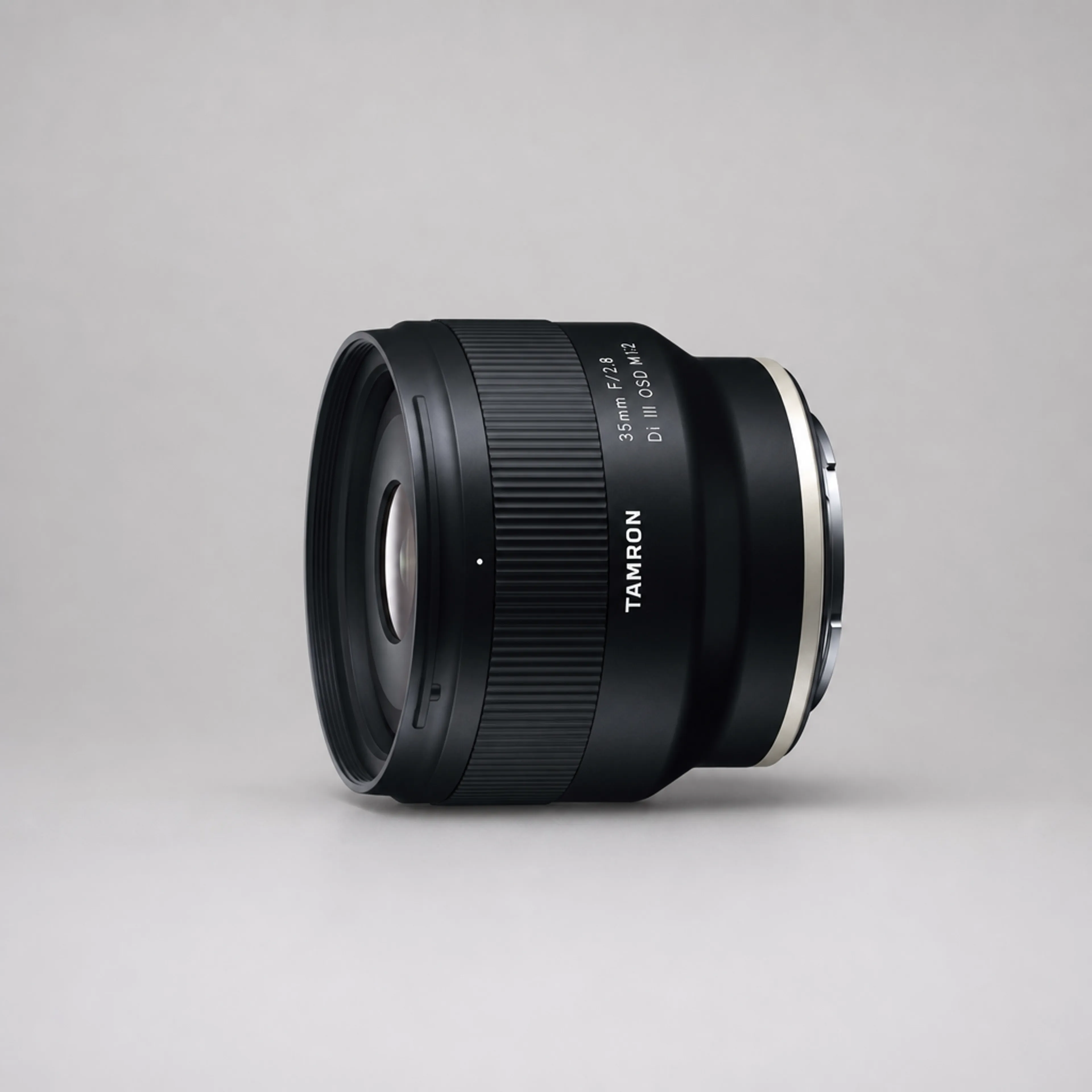 Tamron 35mm f/2.8 Di III OSD Macro