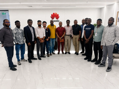 Alfuttaim Participates in Huawei Digital Power LUNA2000 Insights Training