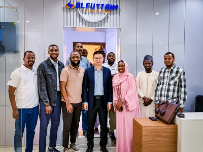 Alfuttaim Team welcomed the Deputy Managing Director of Huawei