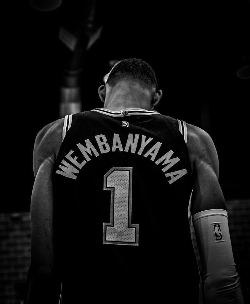 Victor Wembanyama anticipates the Spurs' best playoff seed since 2017 and sets high goals.