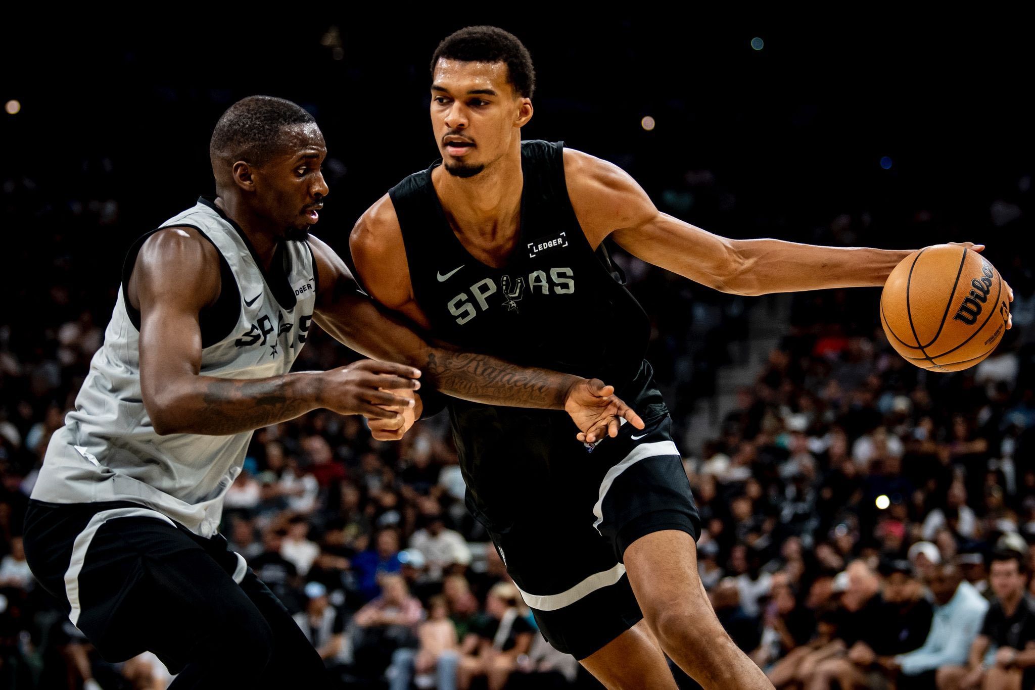On Facebook, NBA great Victor Wembanyama greets fans and returns to the game.