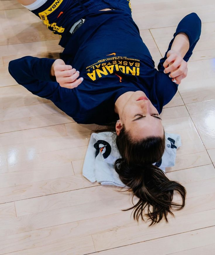Caitlin Clark excels in fever training camp warm-ups.