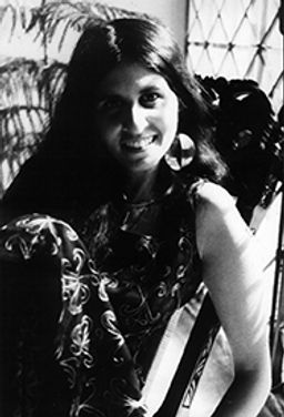 Portrait of Uzma Aslam Khan