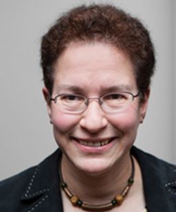 Portrait of Shelley Frisch