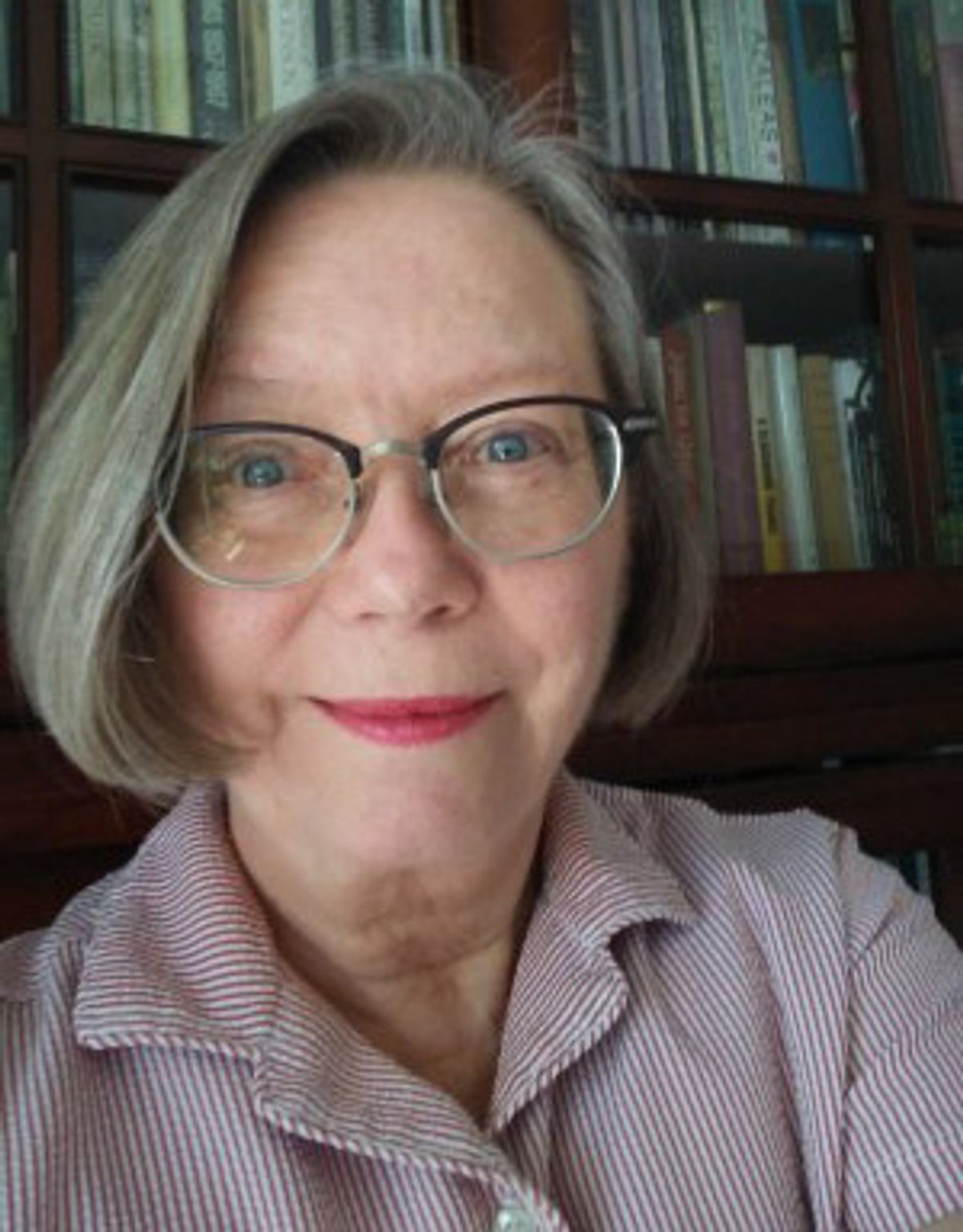 Portrait of Holly Hunt 
