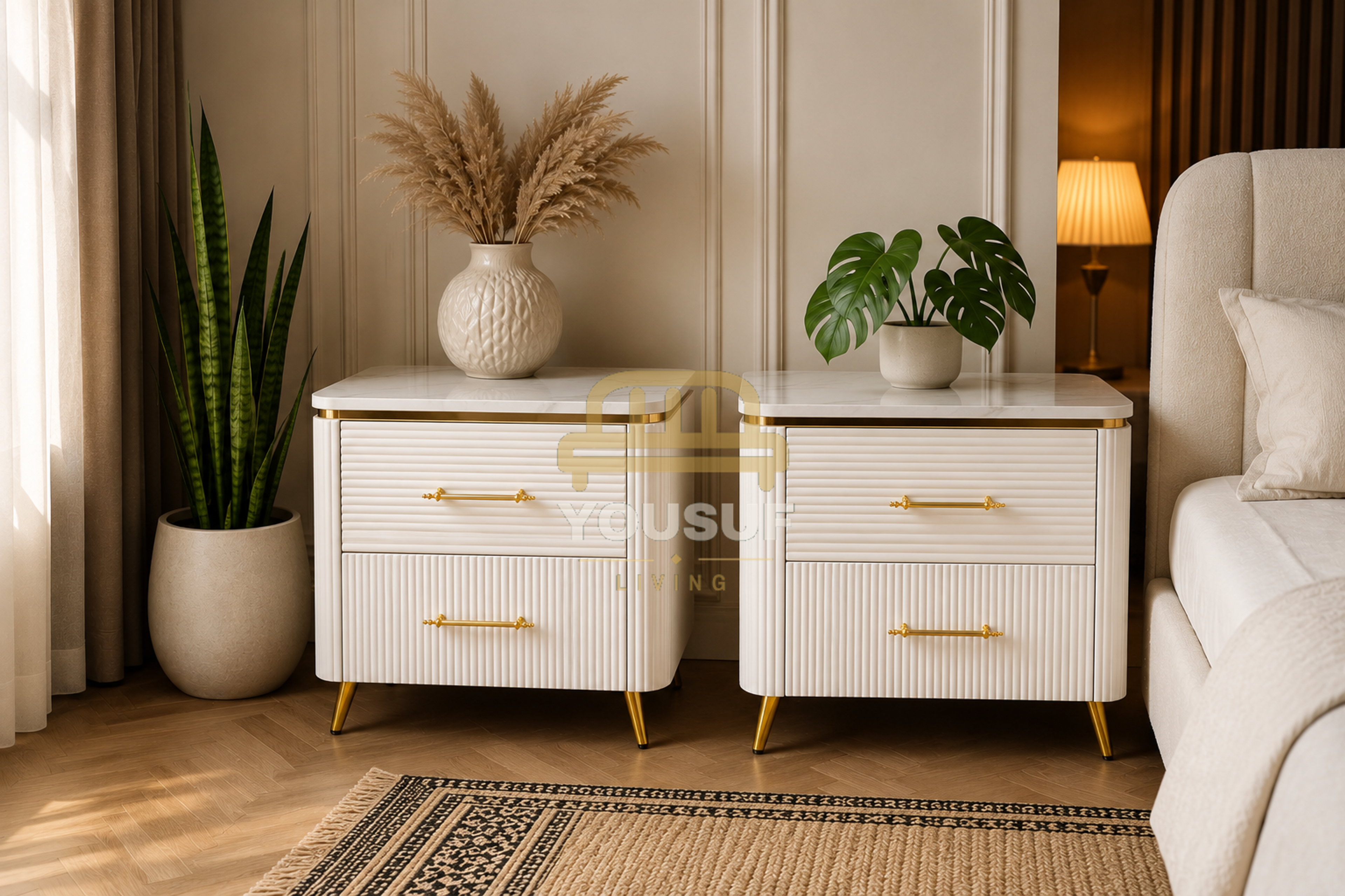Marble-Top Ribbed Nightstand (Round)
