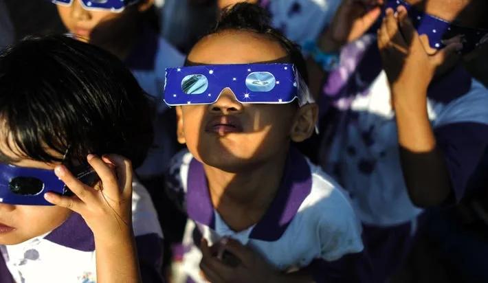 Your Solar Eclipse Glasses Could Be Dangerous, Here's How To Tell