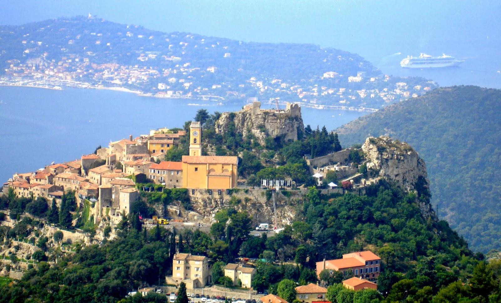 Eze, The Gem of the French Riviera - French Moments