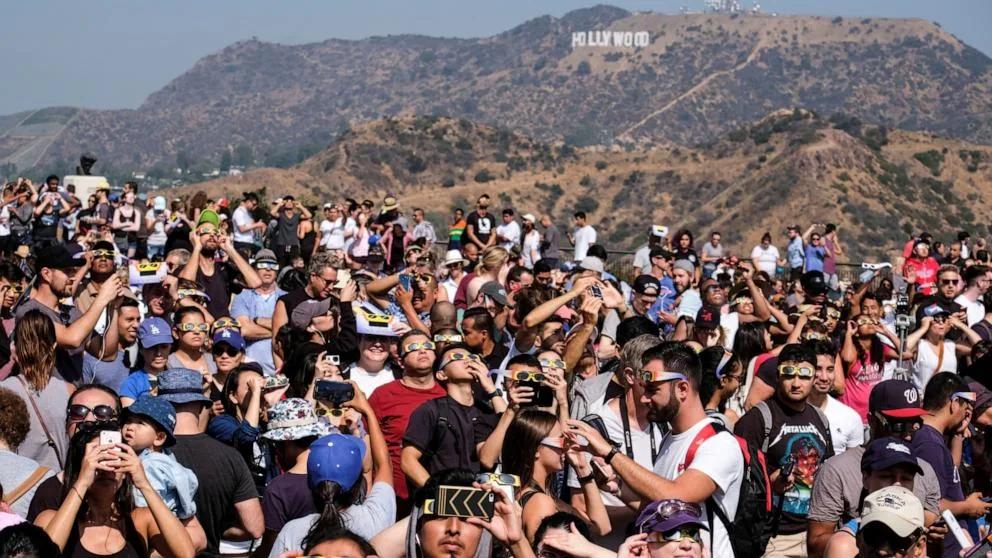 How to safely view an eclipse