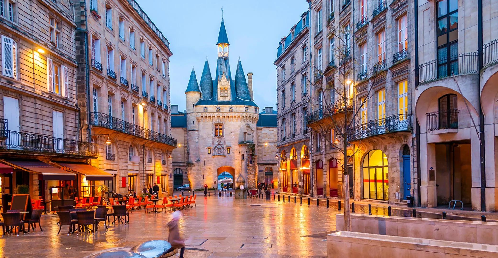 Discovering the 4 must-see districts of Bordeaux - Guide Bordeaux Gironde