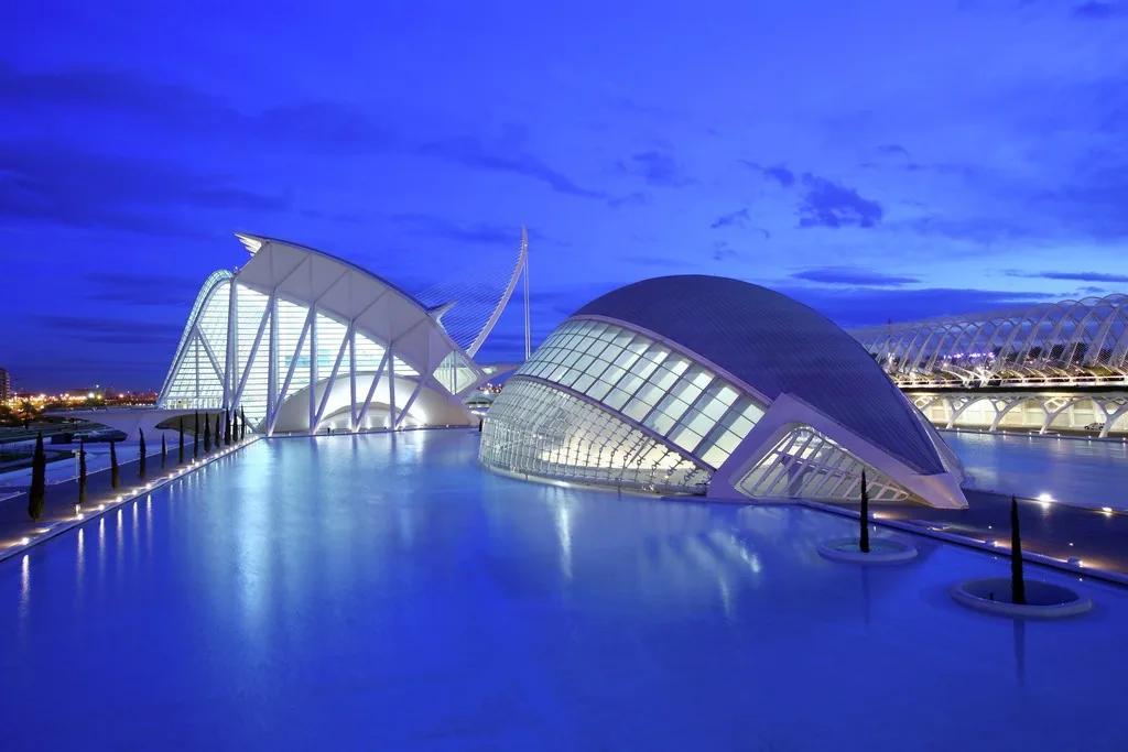 Best monuments in Valencia | Interesting Places in València