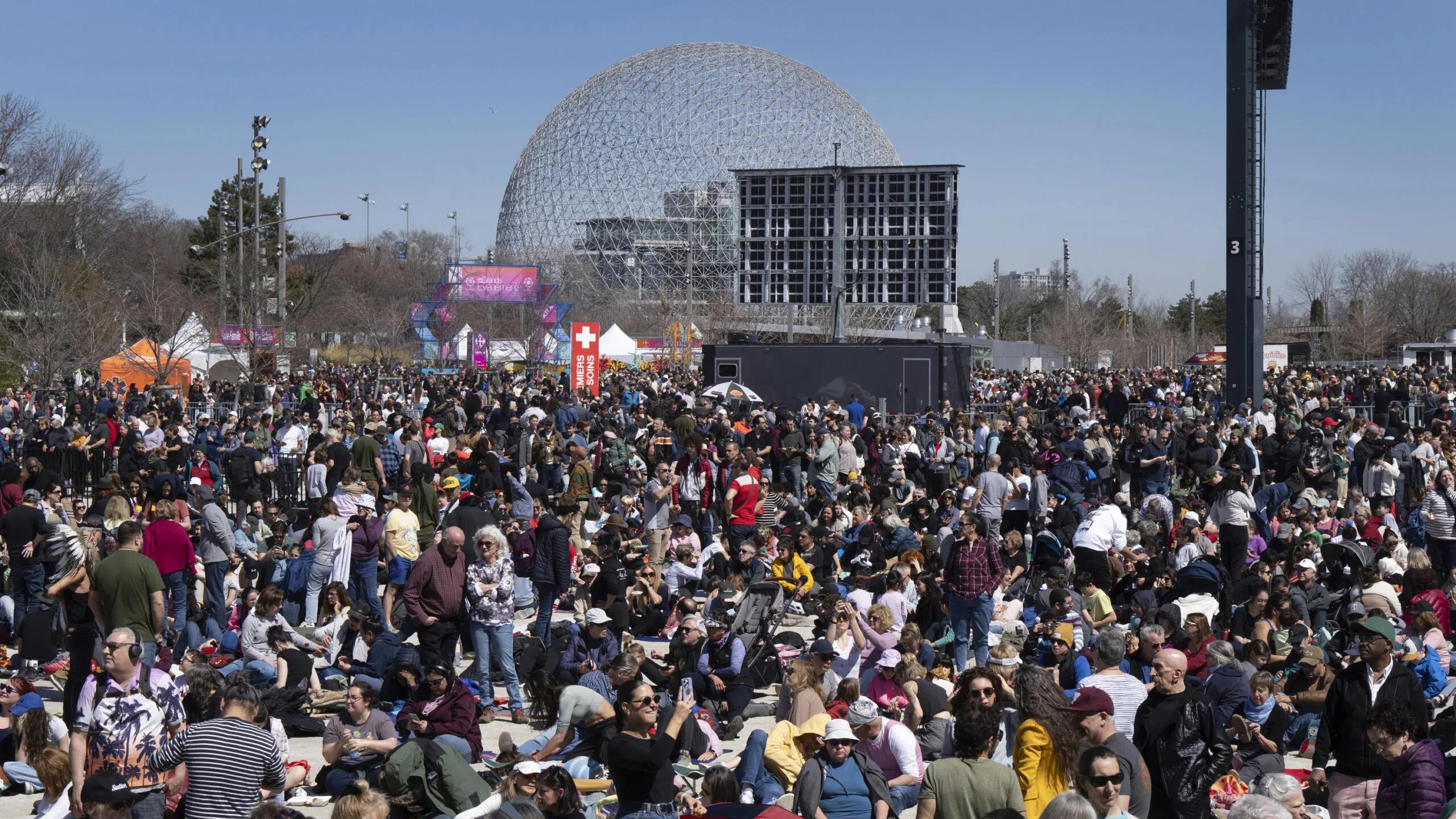 Montreal reports great conditions for a solar eclipse watch party in the park | WAMU