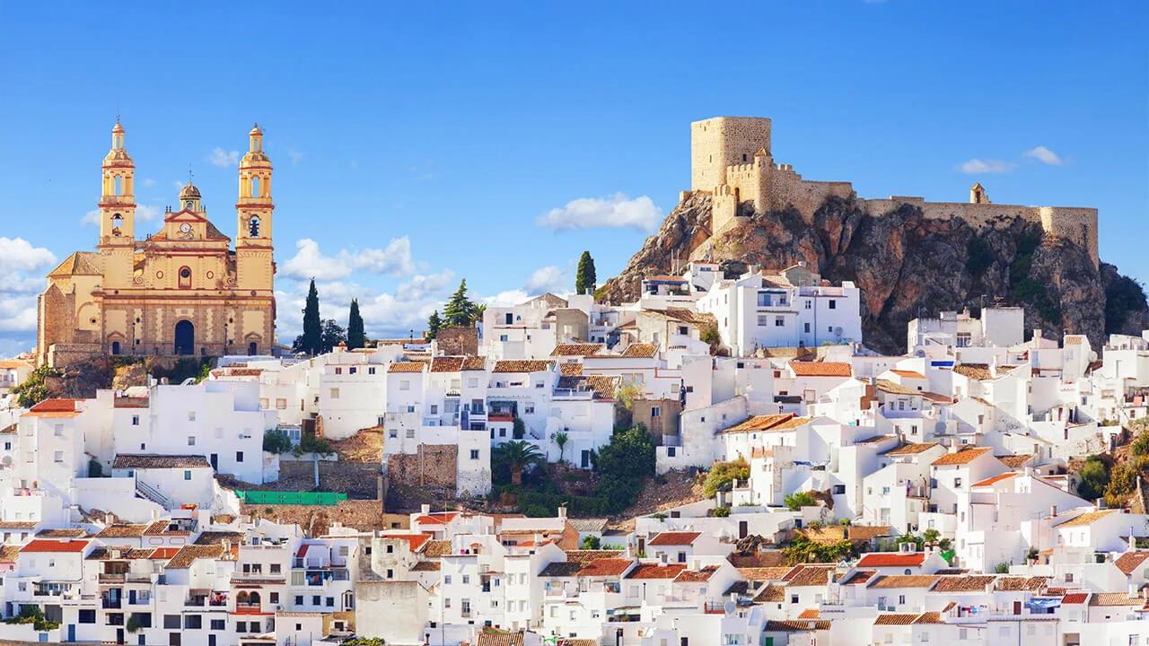 7 of the Best Mediterranean Old Towns - SeaDream Yacht Club