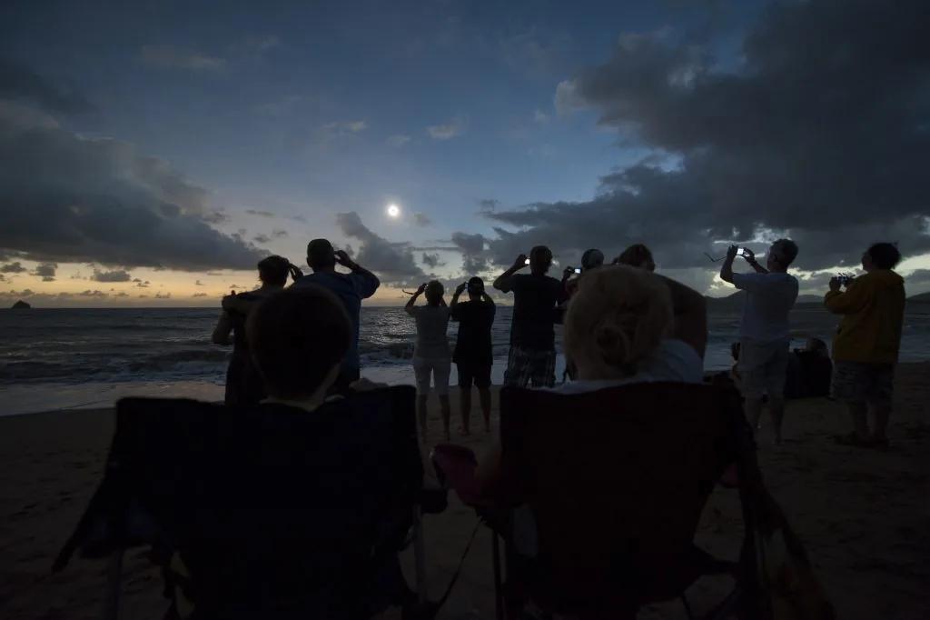 The Church of the Solar Eclipse – SAPIENS