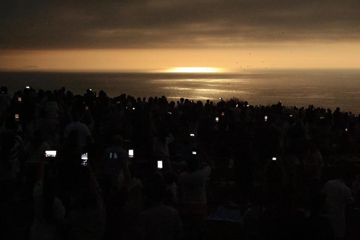 Millions fill Spain to see country's first total eclipse in 100 years - Los  Angeles Times