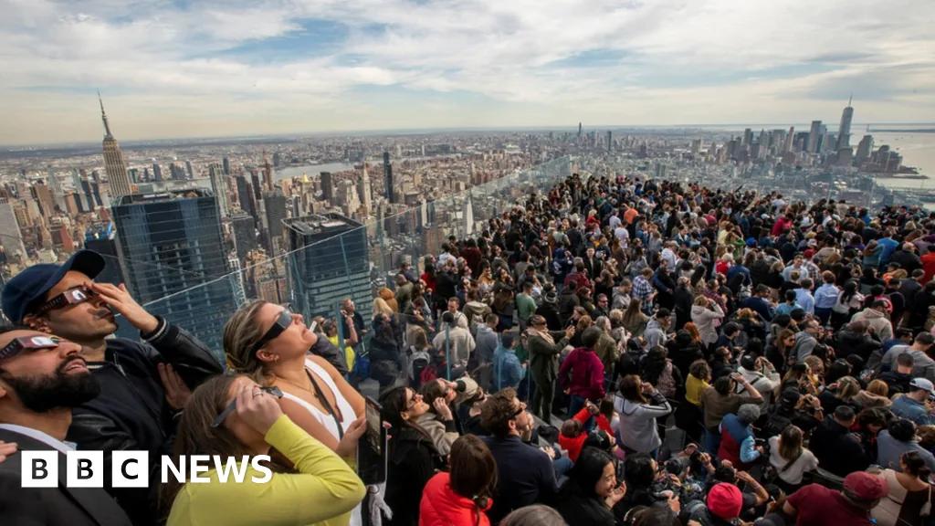 Total solar eclipse: Continent watches in wonder