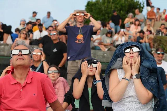 Finsternis-Guides und Sicherheit | Helioclipse