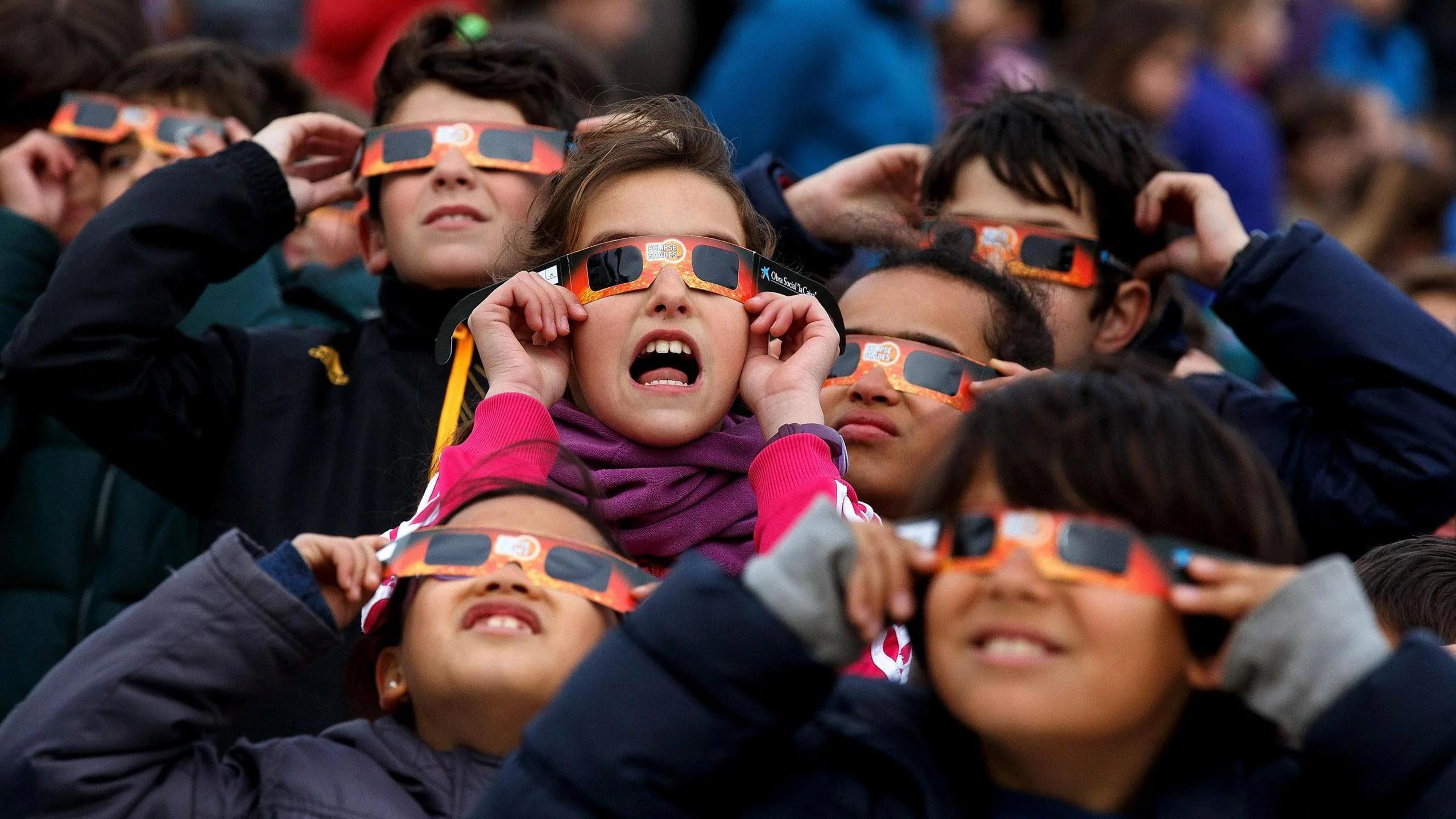 How to watch the partial solar eclipse - BBC News