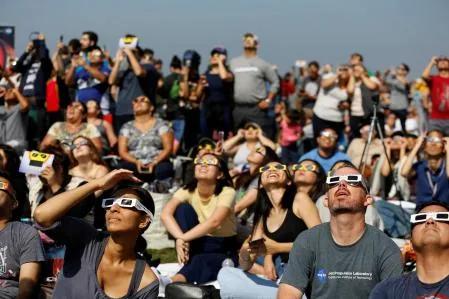 “Locura colectiva” ante el eclipse solar total