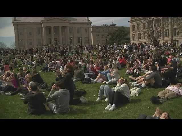 University of Iowa hosts hundreds of people for eclipse viewing party