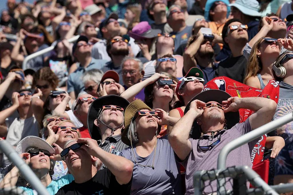 Partial solar eclipse this saturday in Barcelona: detailed ...