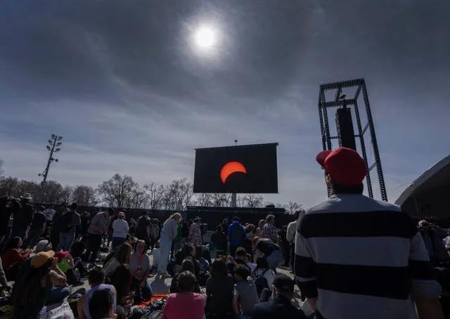 In Pictures: Millions gather to watch solar eclipse sweep across ...