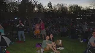 Large crowd gathers on Butler's campus for eclipse viewing ...