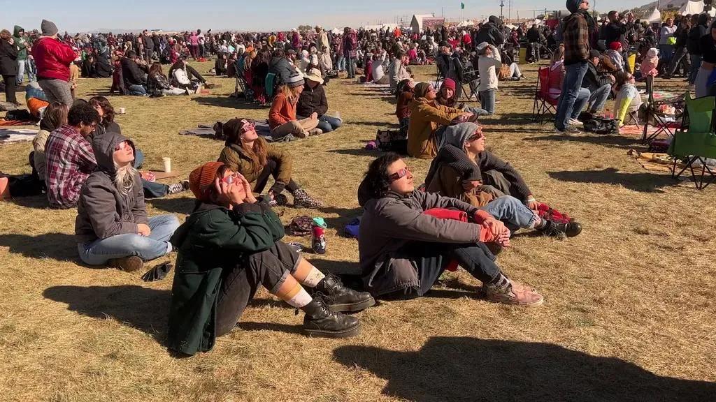 Kapselgehörschutz für Kinder bei Sonnenfinsternis-Events | Helioclipse