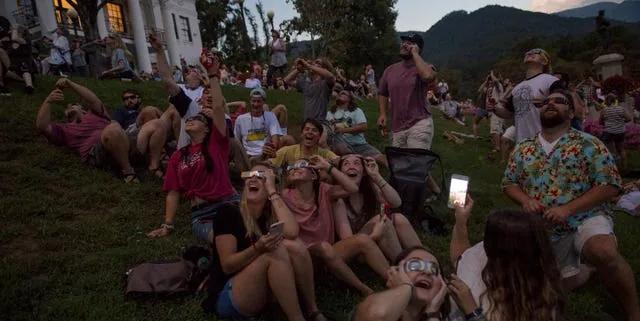 How to View the 2024 Solar Eclipse - Best Viewing Experience